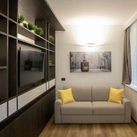 Madonnina Apartment Milano Exterior foto
