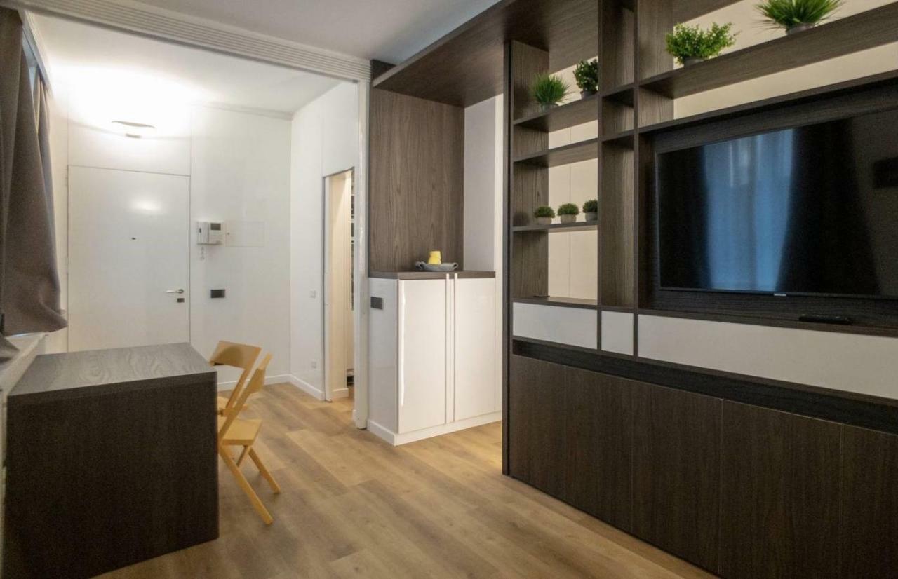 Madonnina Apartment Milano Exterior foto